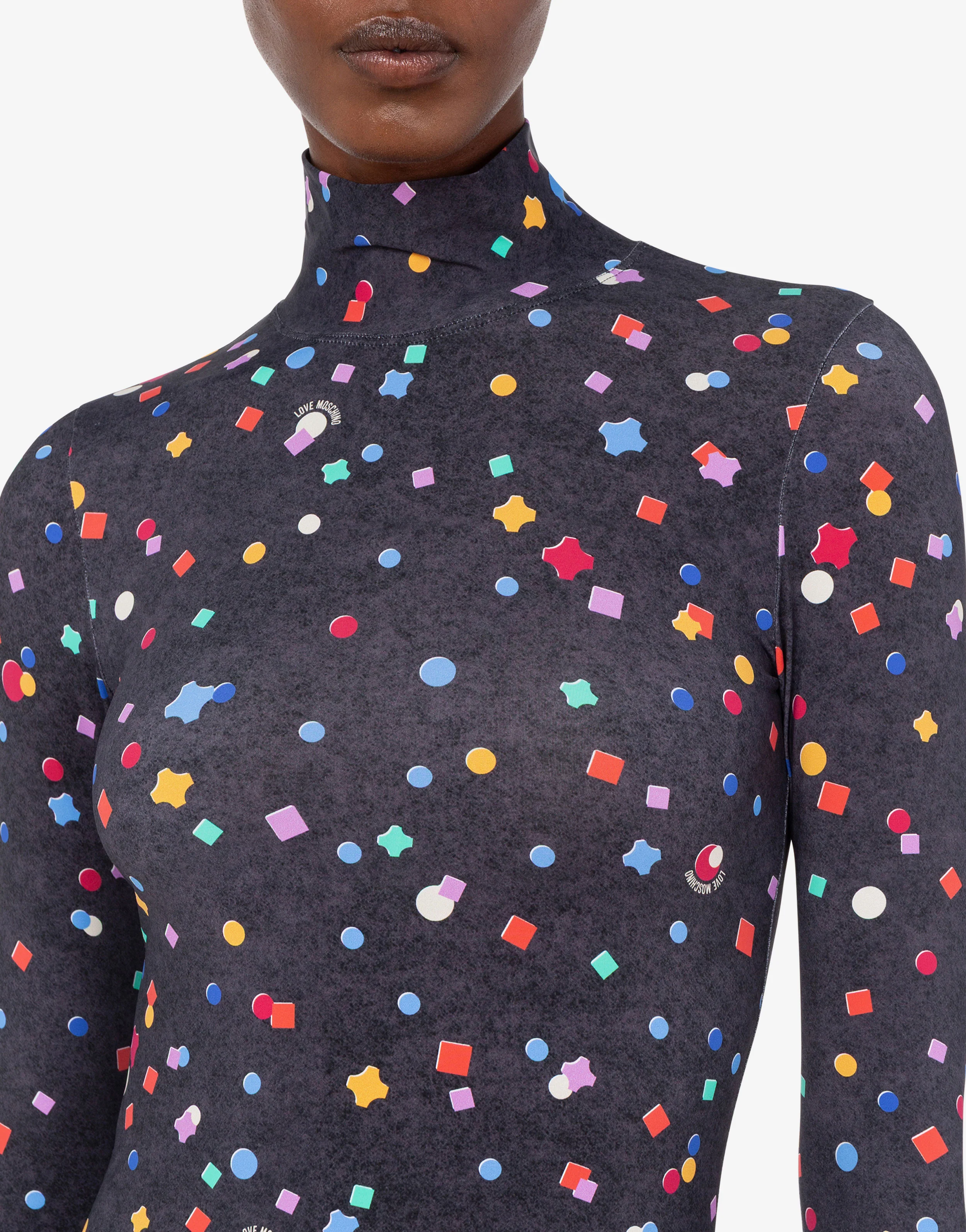 Short dress made of printed technical jersey - Image 4